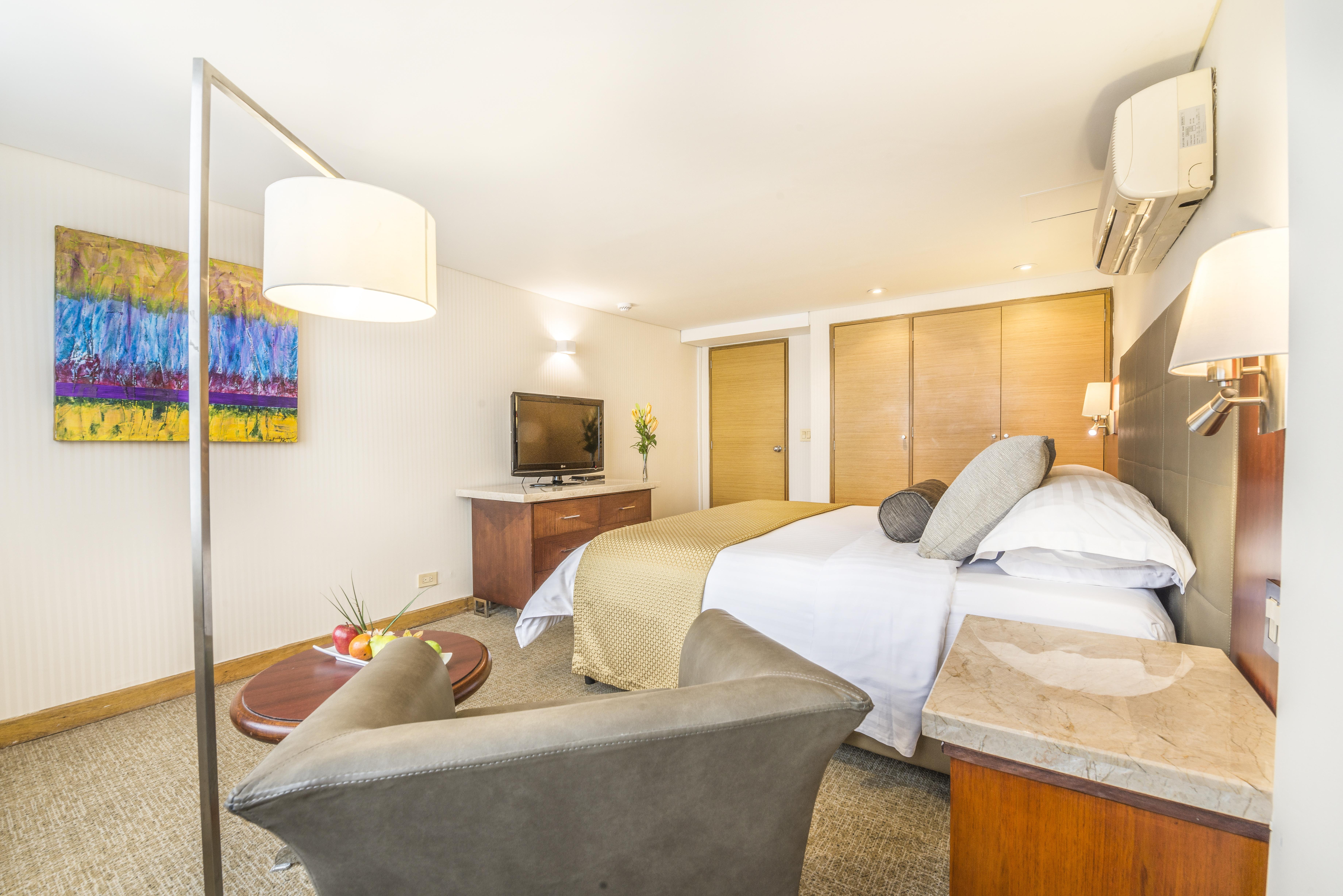 Bogota Plaza Hotel Екстер'єр фото Suite